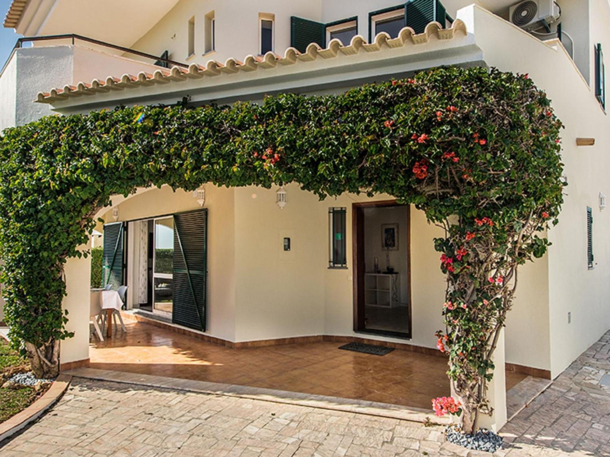 Monteiro By Interhome Villa *