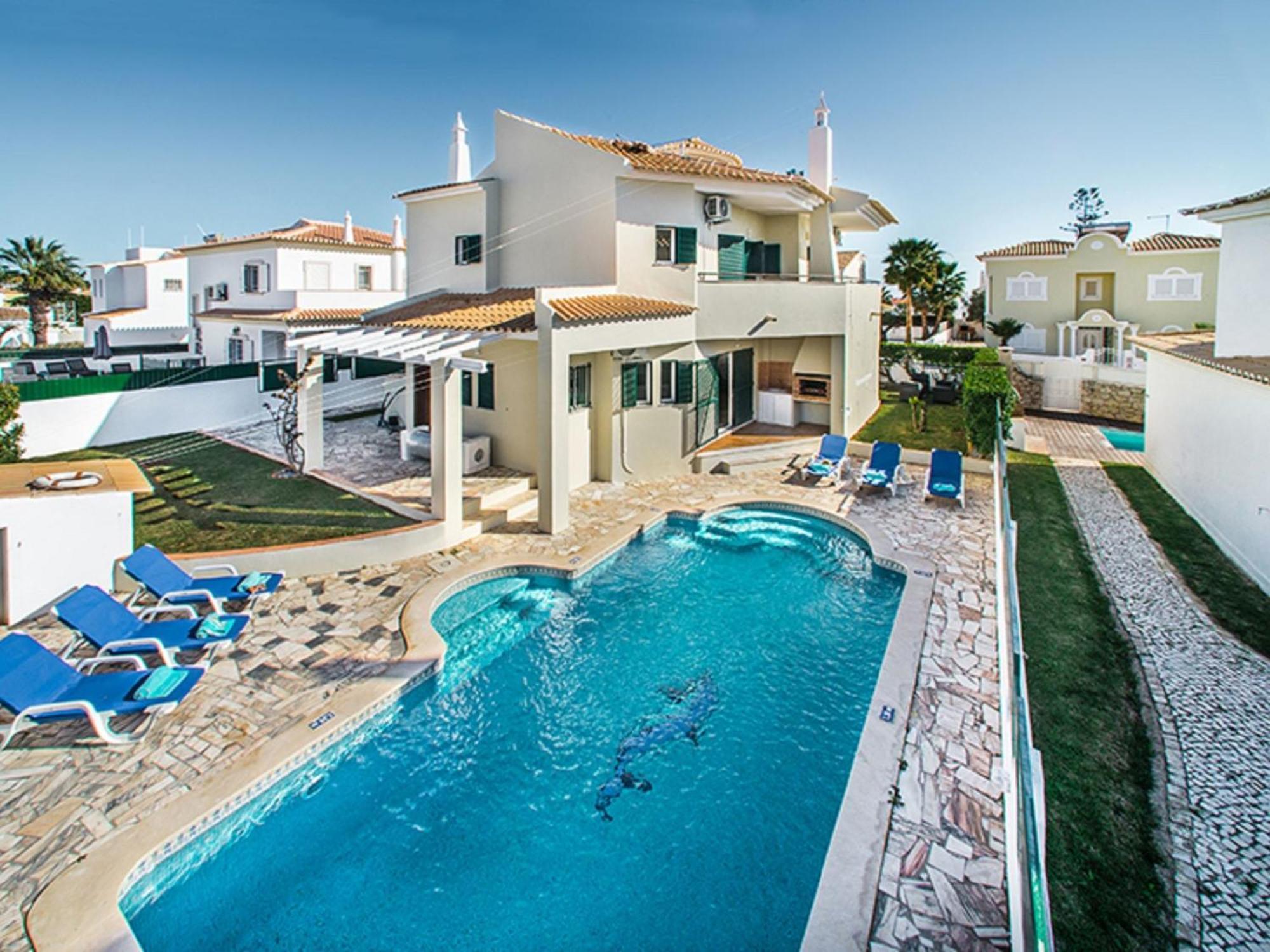 Monteiro By Interhome Villa